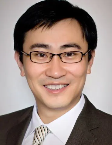Xinyi Guo
